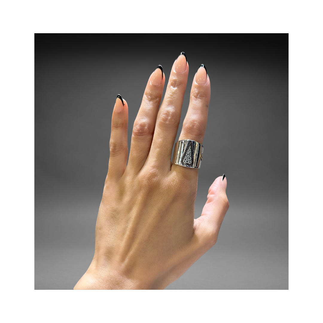 Midnight Heart Ring