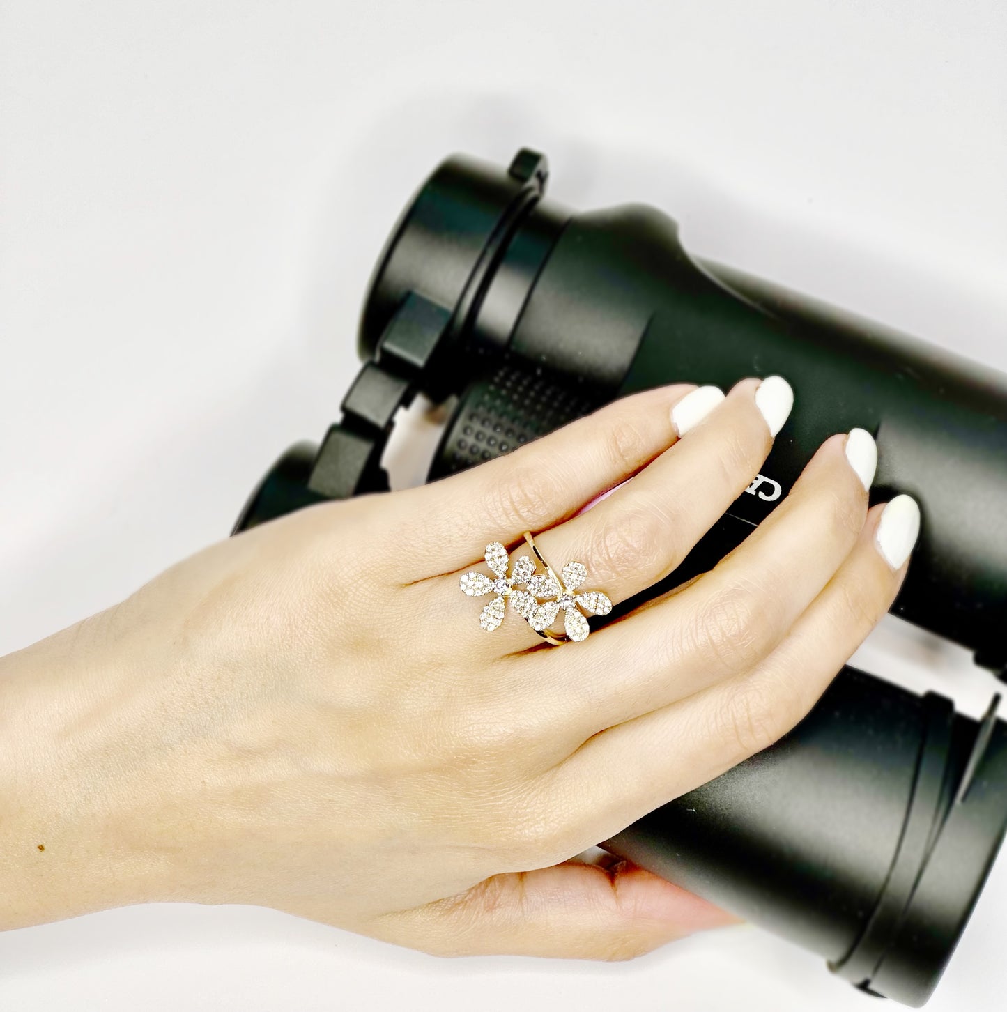 Double flower diamond ring